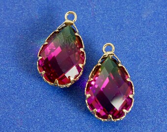 2 pcs -Fuchsia Glass Faceted Teardrop Charms, 23mm (7/8") x 14mm (1/2")- GLGP-B0111637