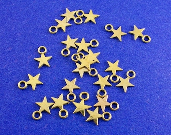 20 pcs -Gold Star, 8mm Tiny Star Charm, 5 Pointed Star Pendant- GP-B00996