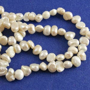 1 Strand (approx 63 pcs) -6-4 mmFresh Water Pearl Beads, Baroque Pearl Beads, Tiny Pearl Beads- BD-B25002