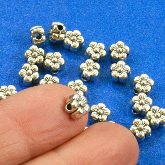 28pcs Breloques Fleur De Vie PH PandaHall - 7 Styles Charmes Tibétains Argent Antique Pour Bijoux Et Porte-Clés