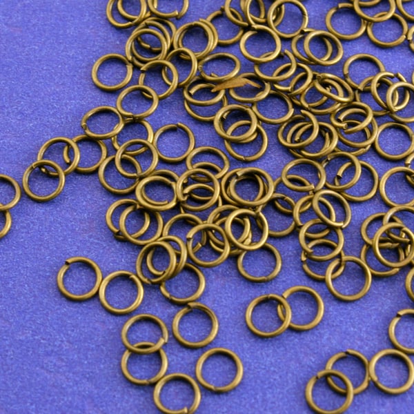 200 pcs- 5mm 20g Antiqued Brass Jump Rings, Antiqued Bronze Jumpring, Open Jump Ring- AB-B16978