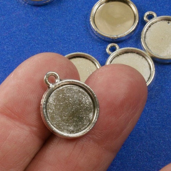 10 pieces -Antique Silver Double Sided Cabochon Setting, Cab Setting Pendants Round, Fits 12mm Dia. 18mm x 15mm- AS-K03086