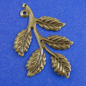 10 pcs -Antique Bronze Leaf Pendants, Antique Brass Leaf, 50mm (2&quot;) x 31mm (1-1/4&quot;)- AB-B0099734
