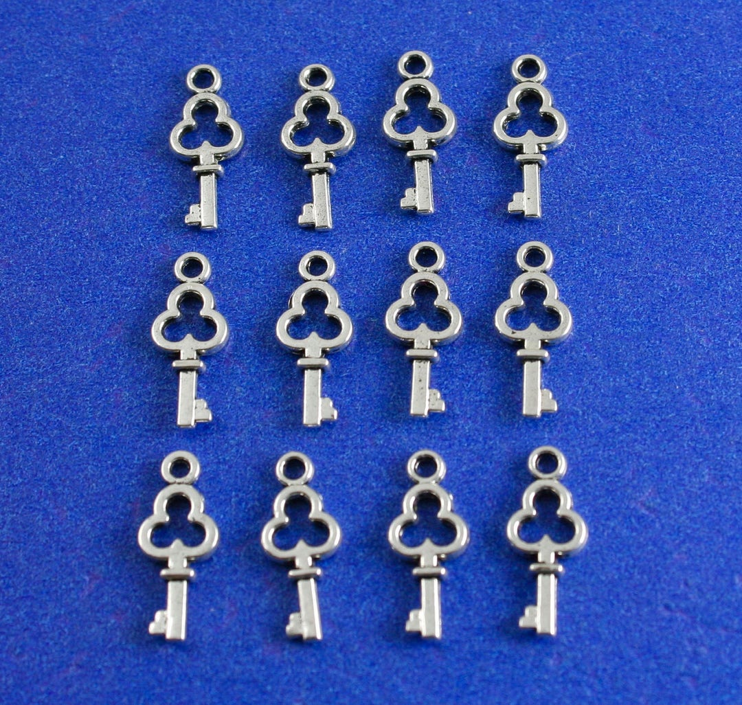 Mini Key Charm 20 Pcs -tiny Silver Key Pendant 16mm, Antique Silver Mini Key Charm ...
