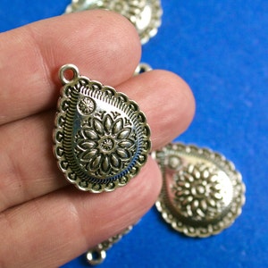 10 pcs Antique Silver Floral Southwestern Style Teardrop Pendant, Native American Style Charms, Carved Design Drop, 29mm x 21mm AS-B843095 image 2