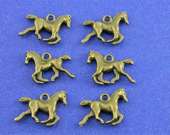 10 pcs -Horse Charm, Antiqued Brass Pony Pendant, Antique Bronze Small Tiny Horse, 3-D Horse Running- AB-K10082