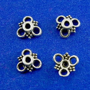 20 pcs -Antique Silver Flower Bead Caps Findings 10mm x 10mm (Fits 12-18mm beads)  AS-B18490-8S