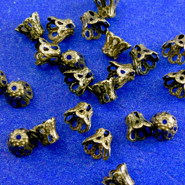 25 Perlenkappen Antik-Silber, Ca. 10 Mm – Bastelzubehör Für Schmuckherstellung