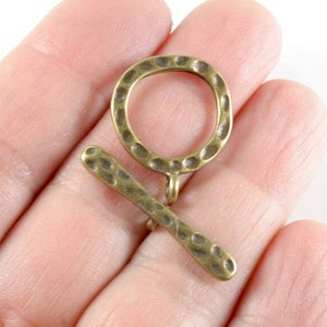 5 Sets -Antique Bronze Toggle Clasps, Circle and Toggle Clasp, 29mm x 4mm 23mm x 19mm- AB-B0255470