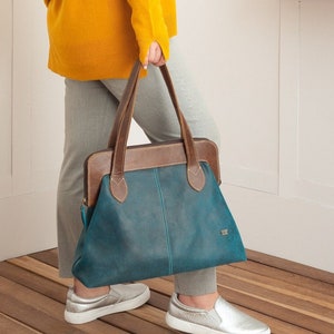 Retro Turquoise Handbag in Doctor Bag Style Perfect Work Bag for Vintage Lovers, Leather doctor Bag for women image 2