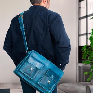 Sac à bandoulière pour hommes en cuir bleu fait à la main - Sac messager pour ordinateur portable - Sac de voyage Satchel - Cadeau crossbody pour lui - Sac de travail pour hommes