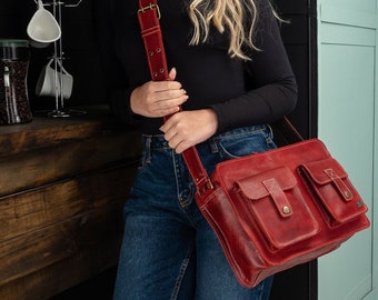 Red leather work bag women, women satchel bag for school, red leather briefcase jeans outfit, small messenger vintage bag, retro bag women
