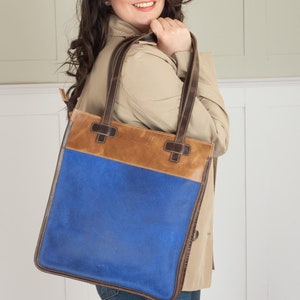 Himmelblaue Lederhandtasche für die Arbeit – Große Umhängetasche für Laptop – Bunte Tragetasche mit stabilen Griffen – Alltagstasche für Damen