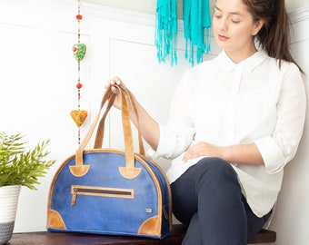 Sky blue bowling bag women, vintage handbag blue leather, bowler bag for everyday, leather purse for jeans, women shoulder bag, gift for her