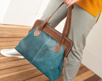 Retro Turquoise Handbag in Doctor Bag Style - Perfect Work Bag for Vintage Lovers, Leather doctor Bag for women