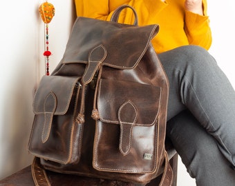 Vintage leather backpack women, brown leather backpack purse, brown leather rucksack women, large laptop bag, day bag for work, school bag