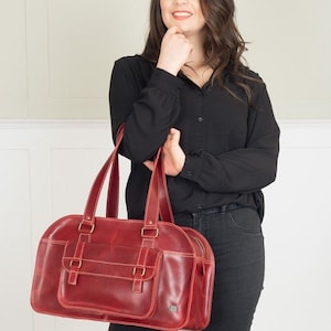 Große Ledergeldbörse - Burgunderrote Ledertasche Damen - Reisetasche für Damen - Vintage Geldbörse - Rote Lederhandtasche - Übernachtungstasche