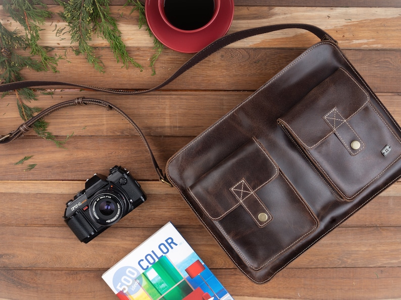 Red leather messenger bag, leather laptop bag for women, cross body work bag, graduation gift, leather shoulder bag women, casual crossbody Brązowy