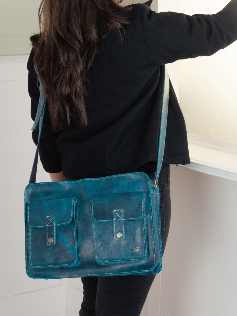 Vintage leather messenger bag, woman messenger leather bag, turquoise blue leather bag, leather bag winter outfits, jeans style leather bag image 7