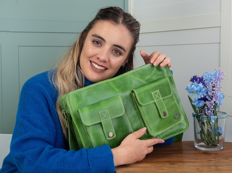 Green leather bag, small leather messenger, apple green crossbody bag everyday bag, vintage leather bag, postman bag, retro school bag women image 4