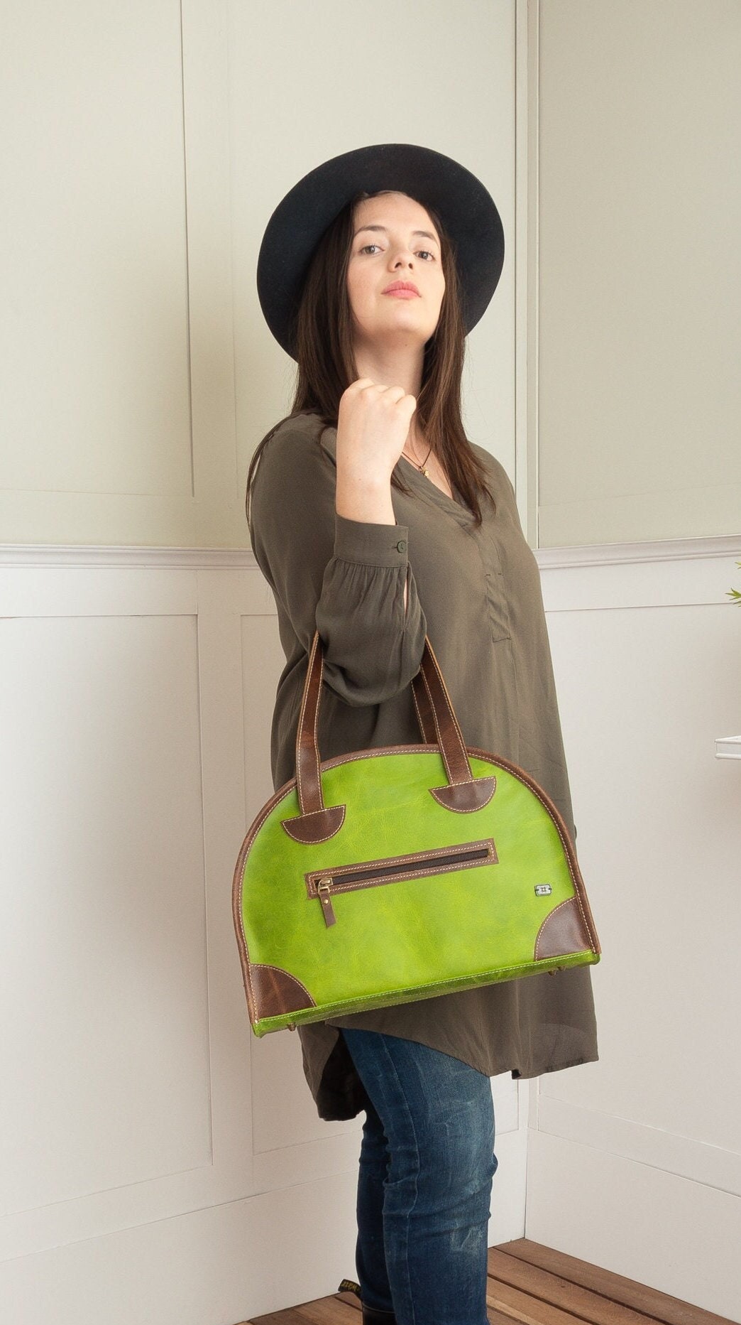 バッグ vintage green leather design shoulderbag Vintage Heineken Sport Travel Bag, Vintage Green Retro