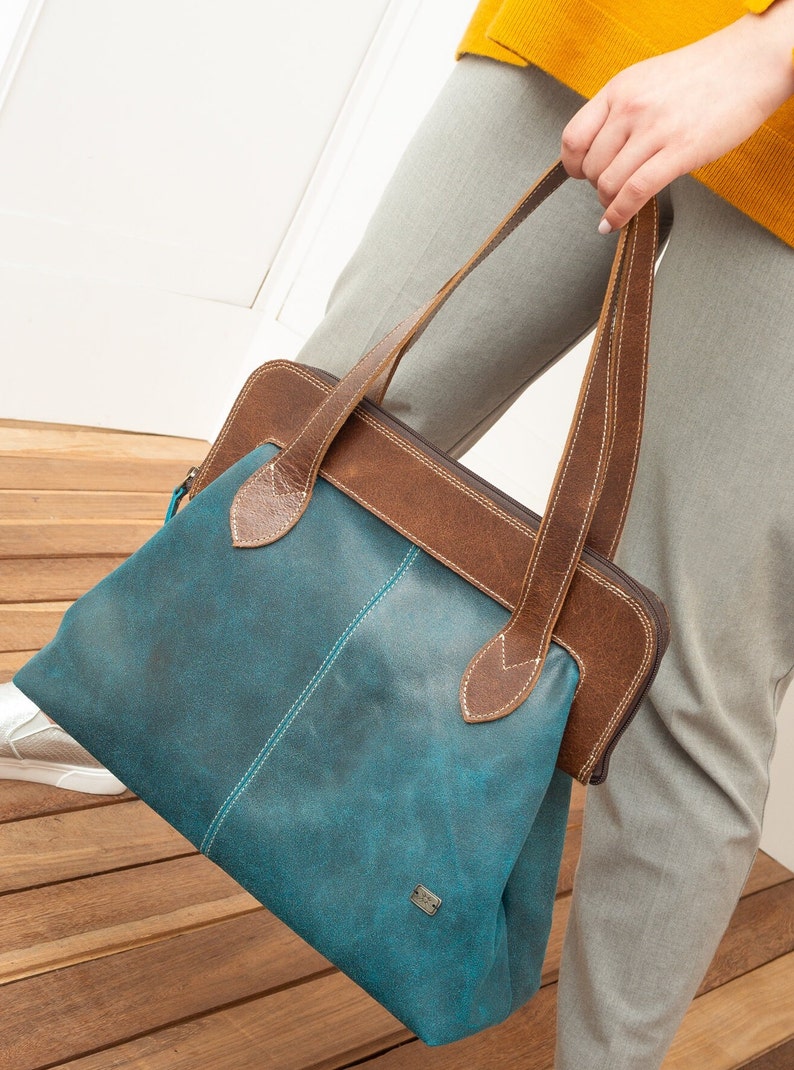 Retro Turquoise Handbag in Doctor Bag Style Perfect Work Bag for Vintage Lovers, Leather doctor Bag for women image 9