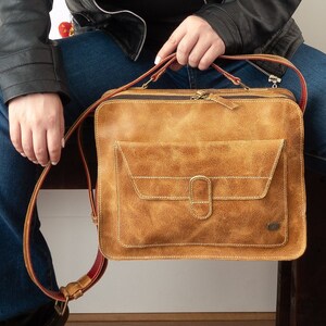 Sac à main en cuir beige, sac à bandoulière élégant pour l'école ou le travail, sac à bandoulière de style vintage