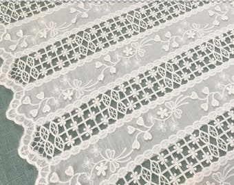 cotton embroidery cotton fabric in off white,wedding dress lace fabric,lace fabric, scallops fabric
