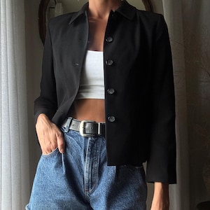Classic Cropped Vintage Black Cropped Blazer Slightly Padded Shoulders Petite