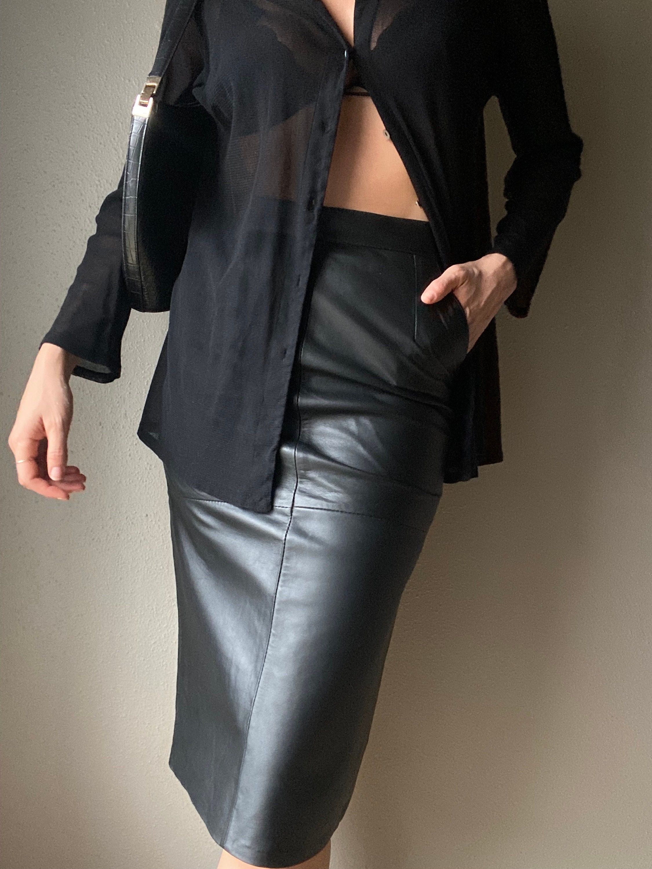 Gorgeous Vintage Long Leather Classic Black Pencil Skirt With