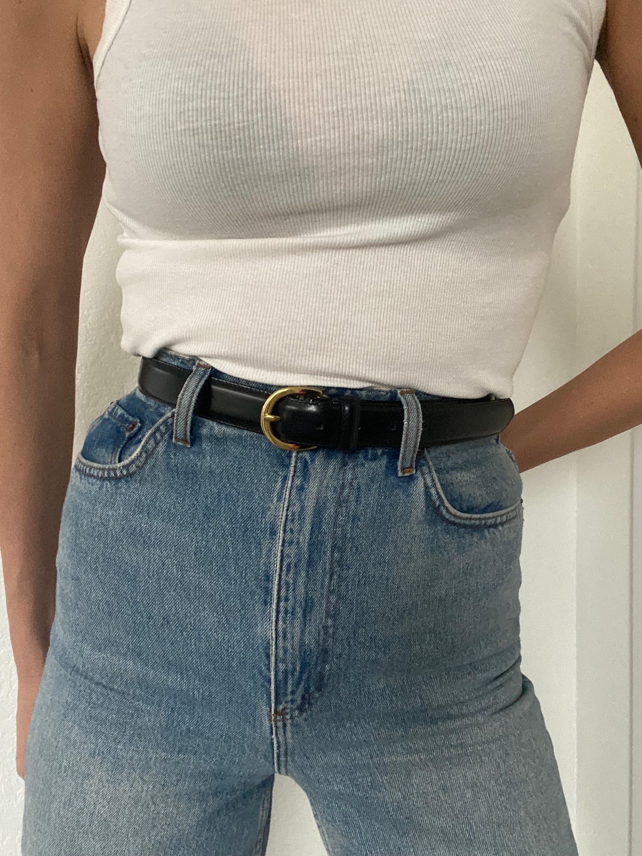 Vintage Coach Black Leather Belt with Gold Horseshoe Buckle FAUX LEATHER GOLD HORSESHOE BELTS | 40BT642 – JOSSLYN COMPANY main image 2