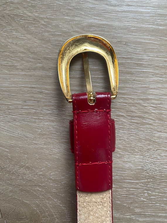 Vintage Red Leather Belt with Round Gold Buckle - image 6