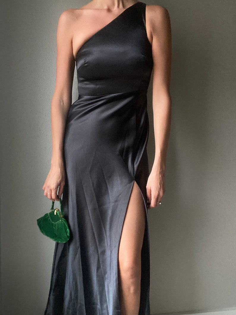 Stunning Secondhand Black Asymmetrical One Shoulder Evening Gown Dress image 1