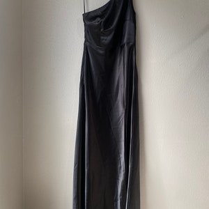 Stunning Secondhand Black Asymmetrical One Shoulder Evening Gown Dress image 8