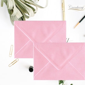 C6/A6 Enveloppes rose pastel nacré chatoyant 114 mm x 162 mm avec gommage