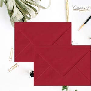 Enveloppes rouges C6/A6 114 mm x 162 mm avec gommage