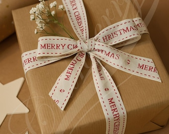 Christmas Wishes Jacquard Ribbon: 15mm Cottage Style Gift Wrapping