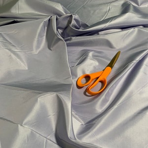 Light Blue Silk TAFFETA, 1 Yard, Lovely Light BLUE Silk, Light BLUE Silk Taffeta, By the Yard, 55&quot; Wide, Lightweight 100% Silk Fabric