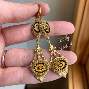 As Seen In &quot;The GILDED Age&quot;, Victorian Fancy GOLD Black Earrings, late 19th century VICTORIAN reproduction vintage glass 16k gold earrings