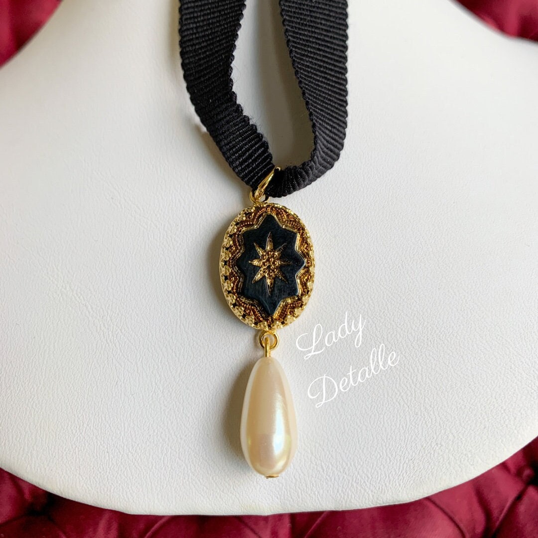 Victorian INTAGLIO Ribbon Choker Necklace, OVAL Jet Black  display picture 1