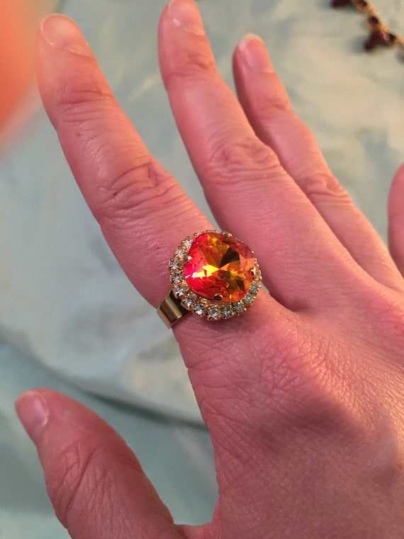 FIRE Opal Ring, Gold oder Silber, Swarovski seltene Feuer Steine, schimmernde rot orange und gelb Swarovski Kristall, Reproduktion Ring, Royal Sie FIRE Opal Ring, Gold oder Silber, Swarovski seltene Feuer Steine, schimmernde rot orange und gelb Swarovski Kristall, Reproduktion Ring, Royal Sie