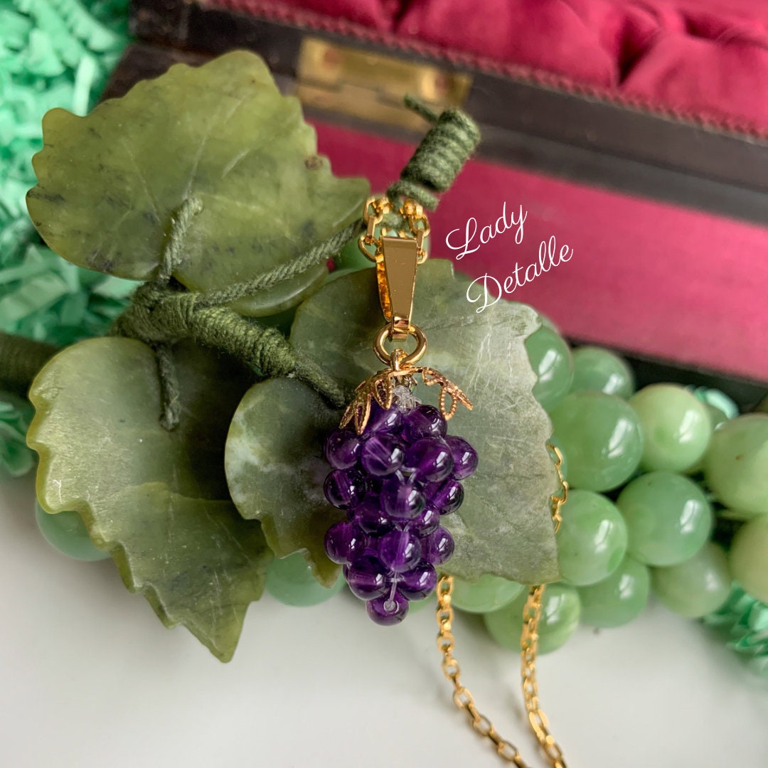 アメジスト グレープネックレス、ビクトリア朝のグレープペンダント