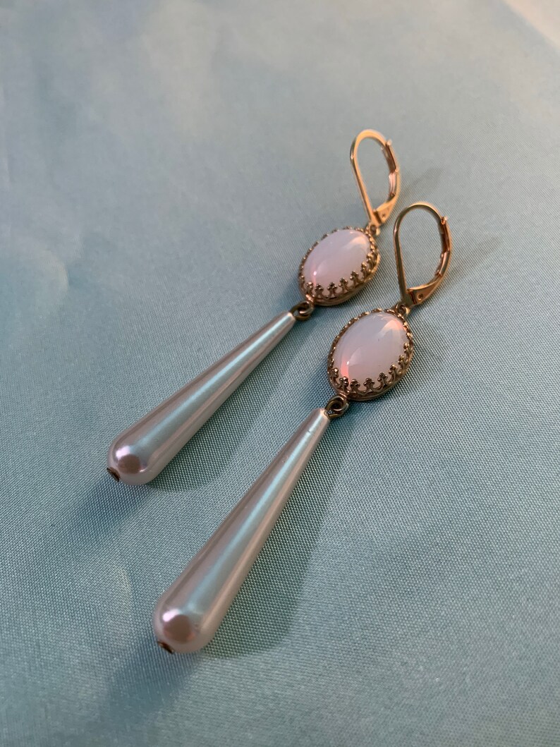 LONG Chandelier MOONSTONE Earrings LONG Vintage pearls Etsy