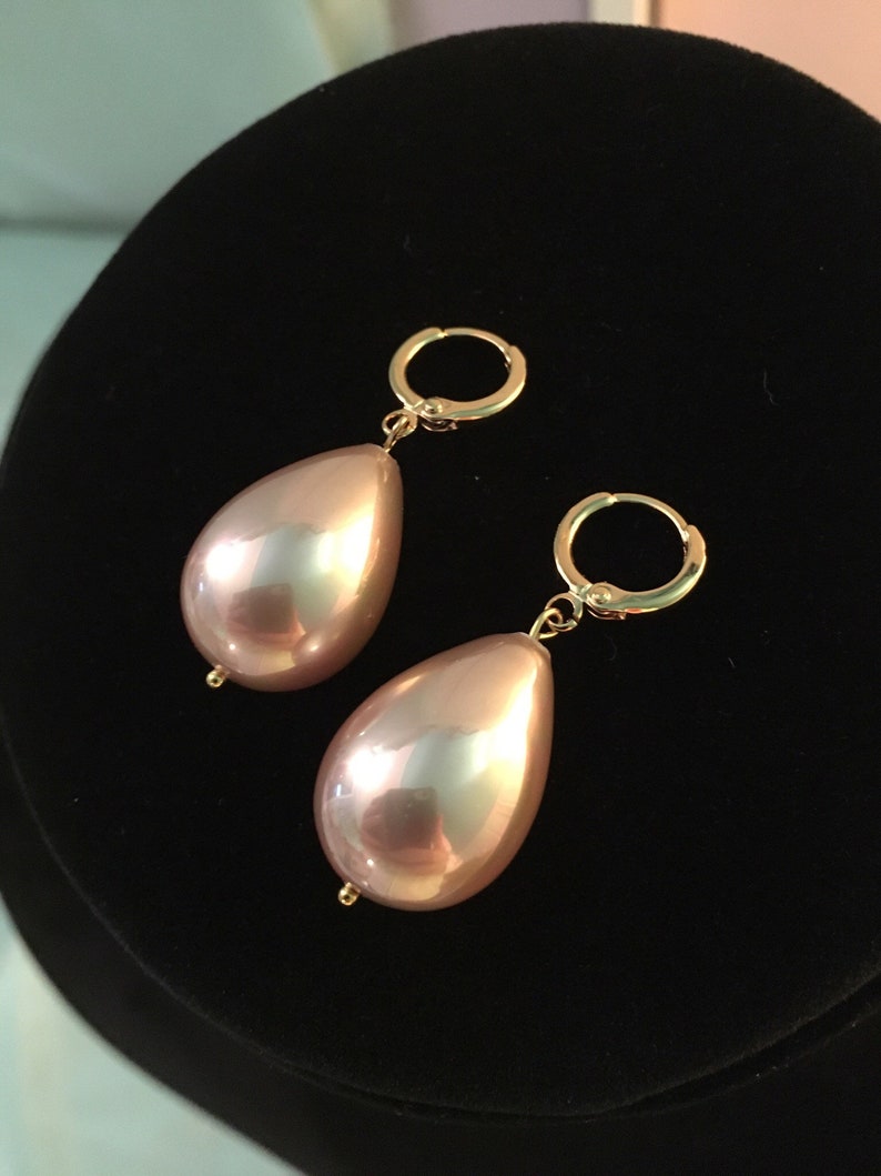 16k gold plated brass loops HUGE Champagne PEARL Earrings Large SHELL Pearl Teardrops Large dark Champagne Pearl Heavy earrings