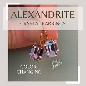 Pequeños pendientes octagonales de ALEXANDRITE, pendientes con cierre de palanca fijo que cambian de color, pendientes vintage de cristal OCTAGON de PASTA georgiana.