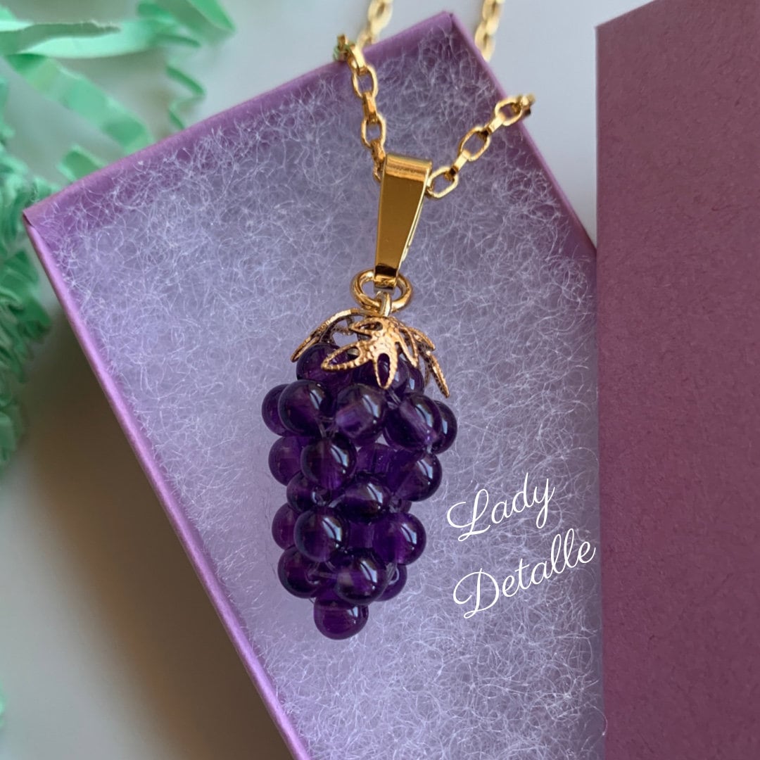 アメジスト グレープネックレス、ビクトリア朝のグレープペンダント