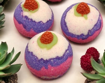 Large  bath bombs/  BLACK RASPBERRY VANILLA/ organic bath bombs