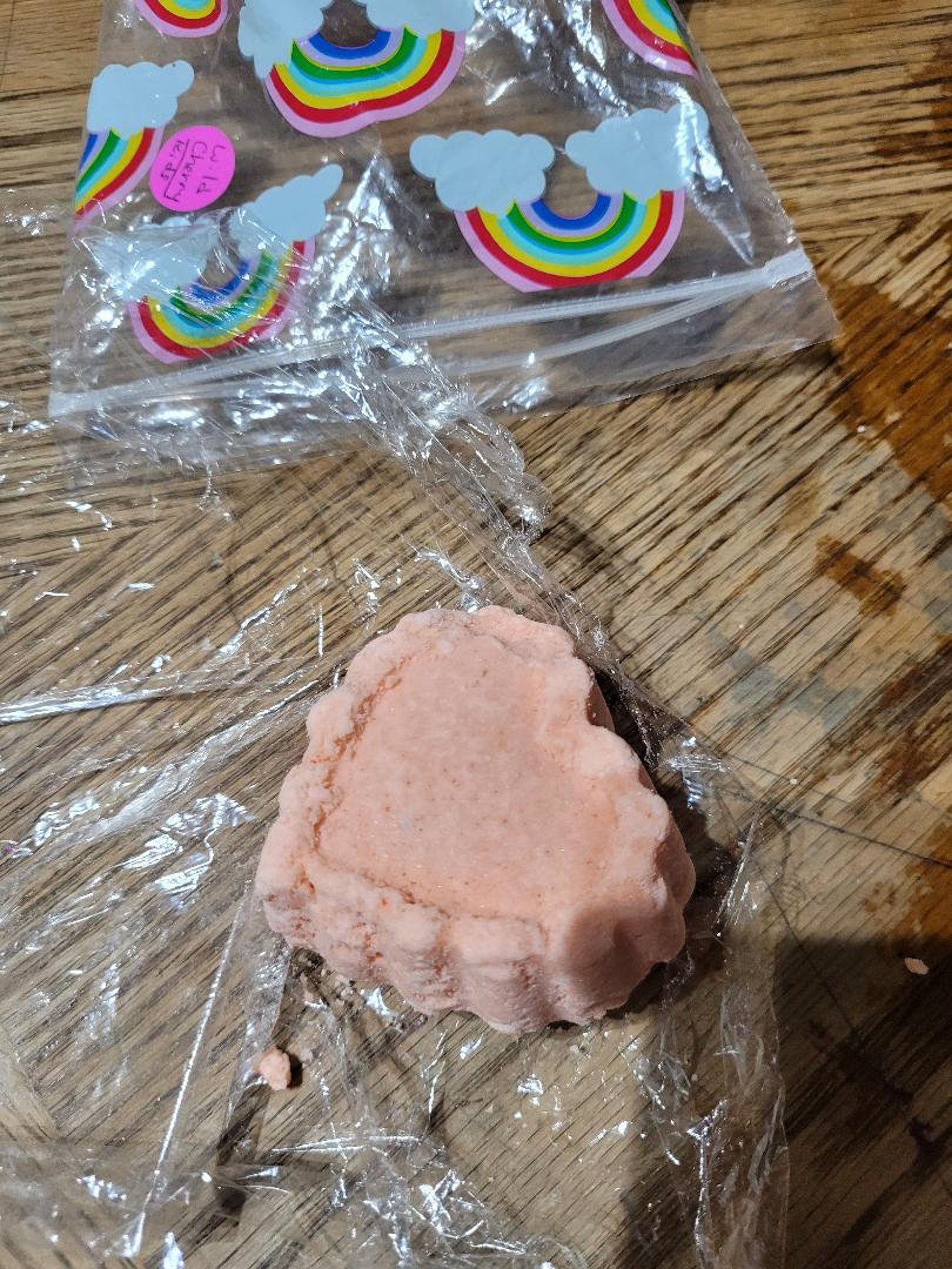 Bombe de bain denfants avec la