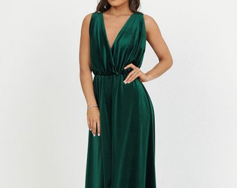 Formal dress, velvet dress, bridesmaid dress, occasion dress, a line dress, elegant dress, low back dress, maxi dress dark green