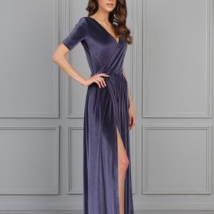 Abito lungo in velluto grigio, elegante abito formale con scollo a V, abito da damigella d&#39;onore
